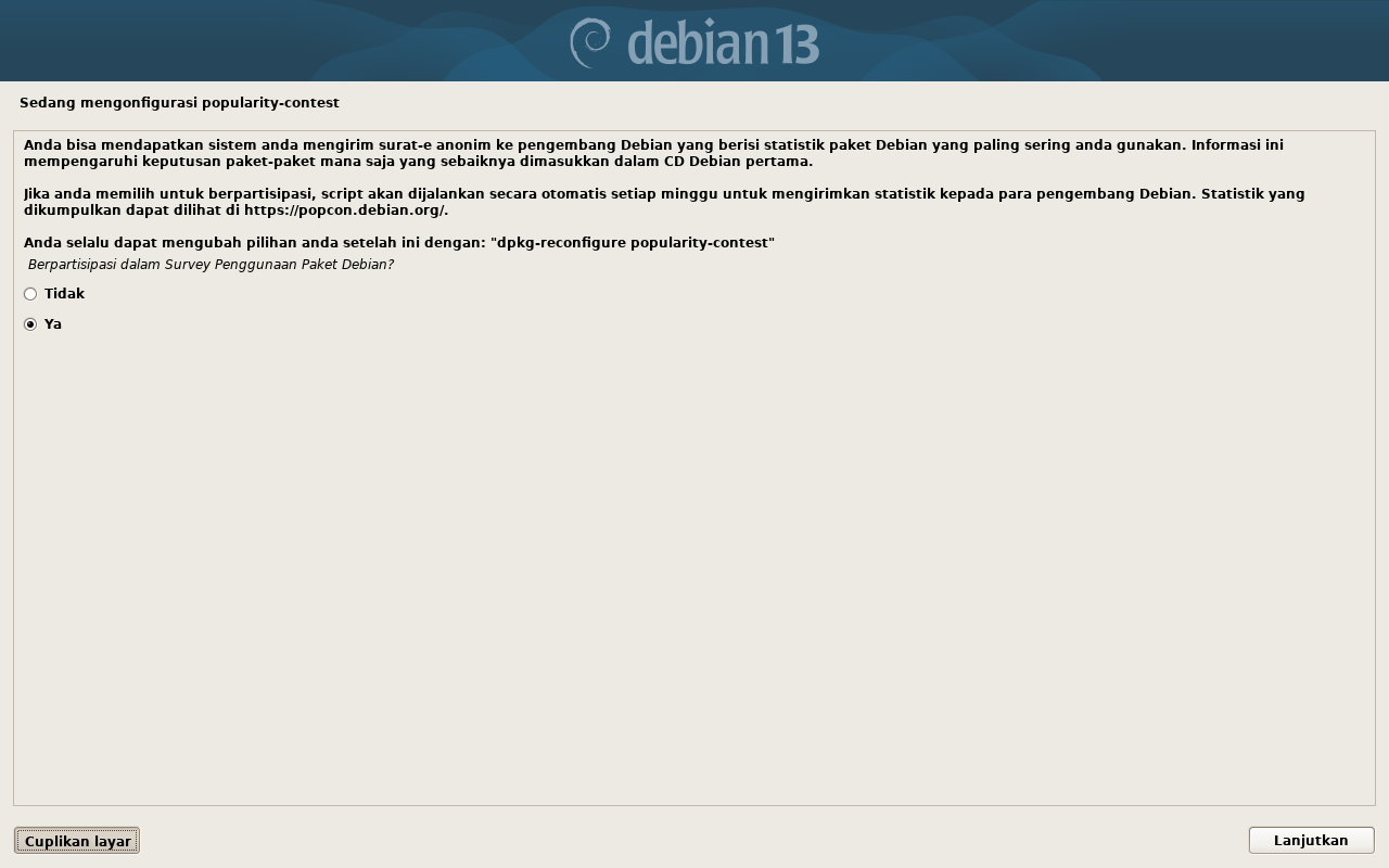 pilih apakah akan ikut Survey Penggunaan Paket Debian
