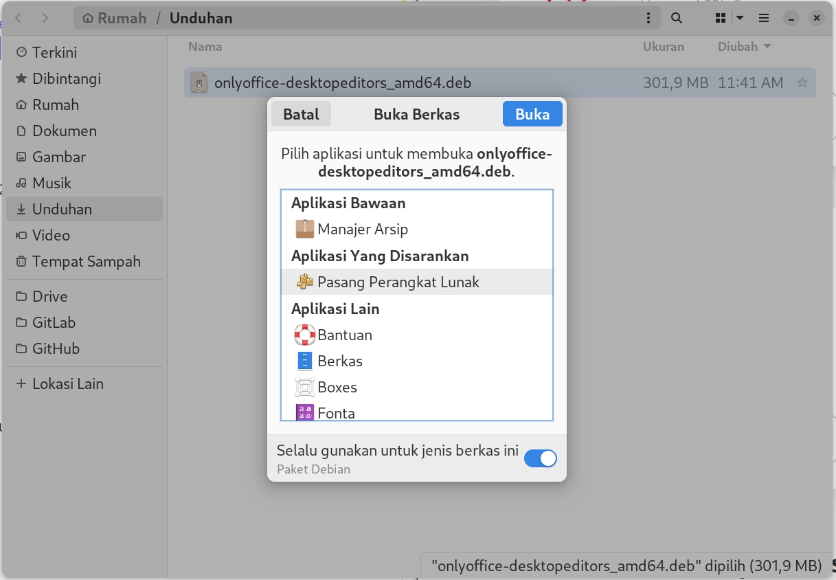 buka berkas .deb dengan pasang perangkat lunak